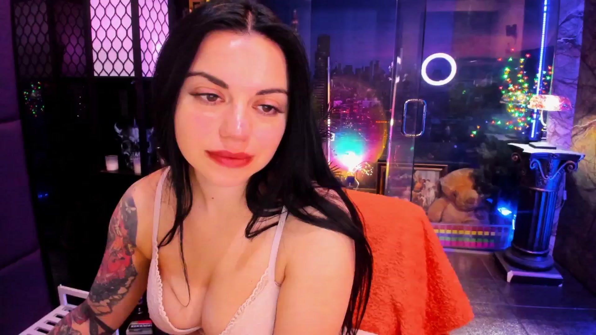 Gallery image thumbnail from sunn_o's myfreecams stream on, 03/05/2026, 09:26 image 9 of 20