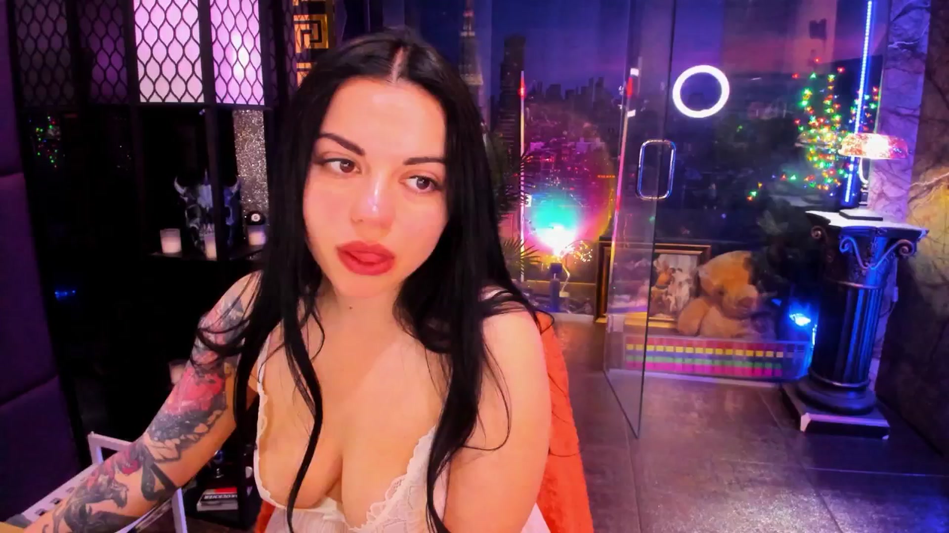 Gallery image thumbnail from sunn_o's myfreecams stream on, 03/10/2026, 08:50 image 15 of 20