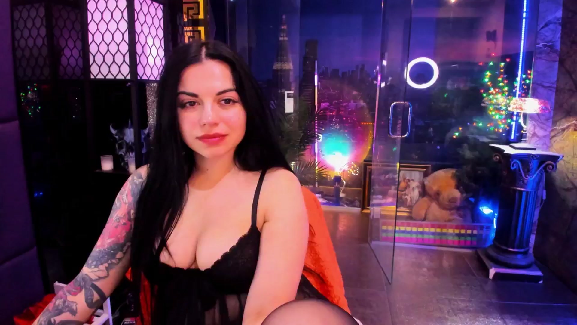 Gallery image thumbnail from sunn_o's myfreecams stream on, 03/11/2026, 12:15 image 2 of 20