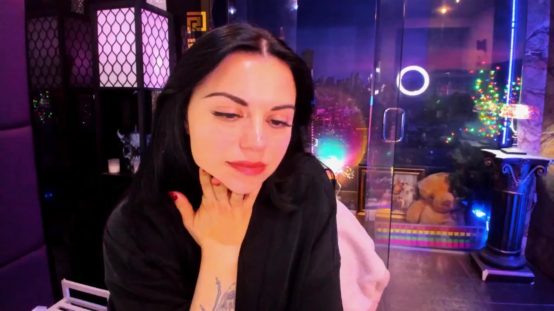 Gallery image thumbnail from sunn_o's myfreecams stream on, 03/17/2026, 11:52 image 9 of 20