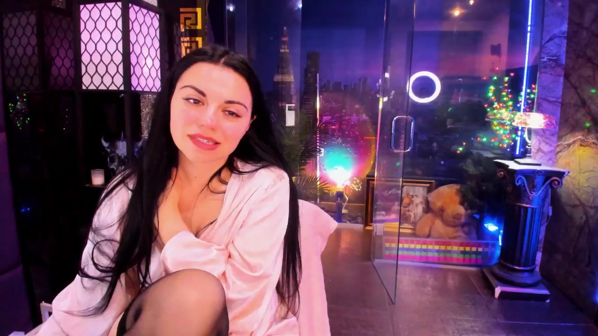 Gallery image thumbnail from sunn_o's myfreecams stream on, 03/18/2026, 08:30 image 17 of 20