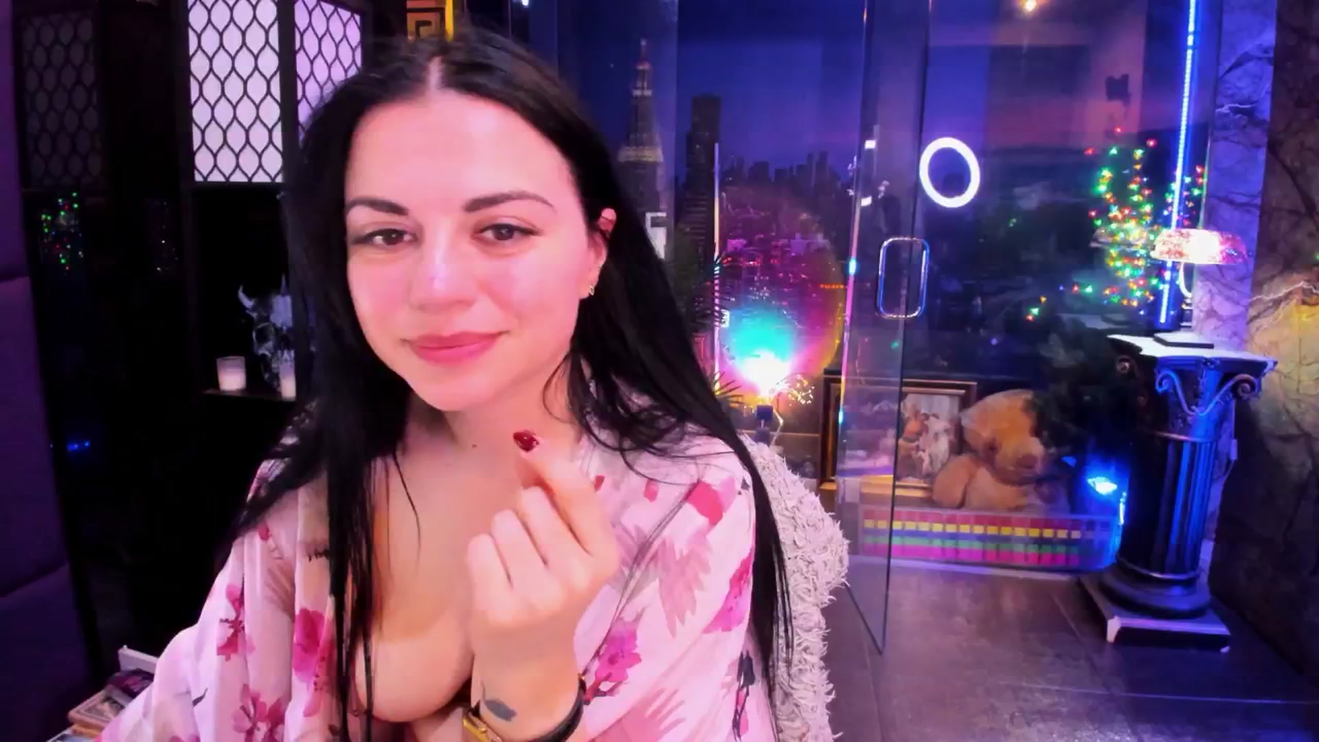 Gallery image thumbnail from sunn_o's myfreecams stream on, 04/18/2026, 13:01 image 4 of 20