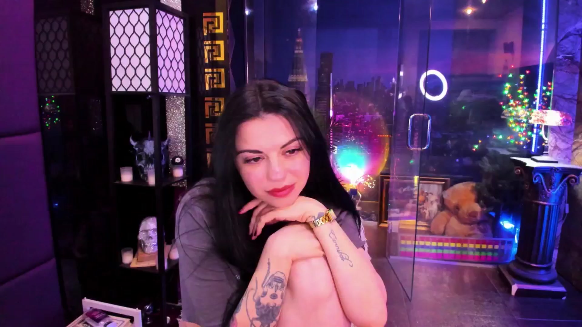 Gallery image thumbnail from sunn_o's myfreecams stream on, 04/23/2026, 11:03 image 1 of 20