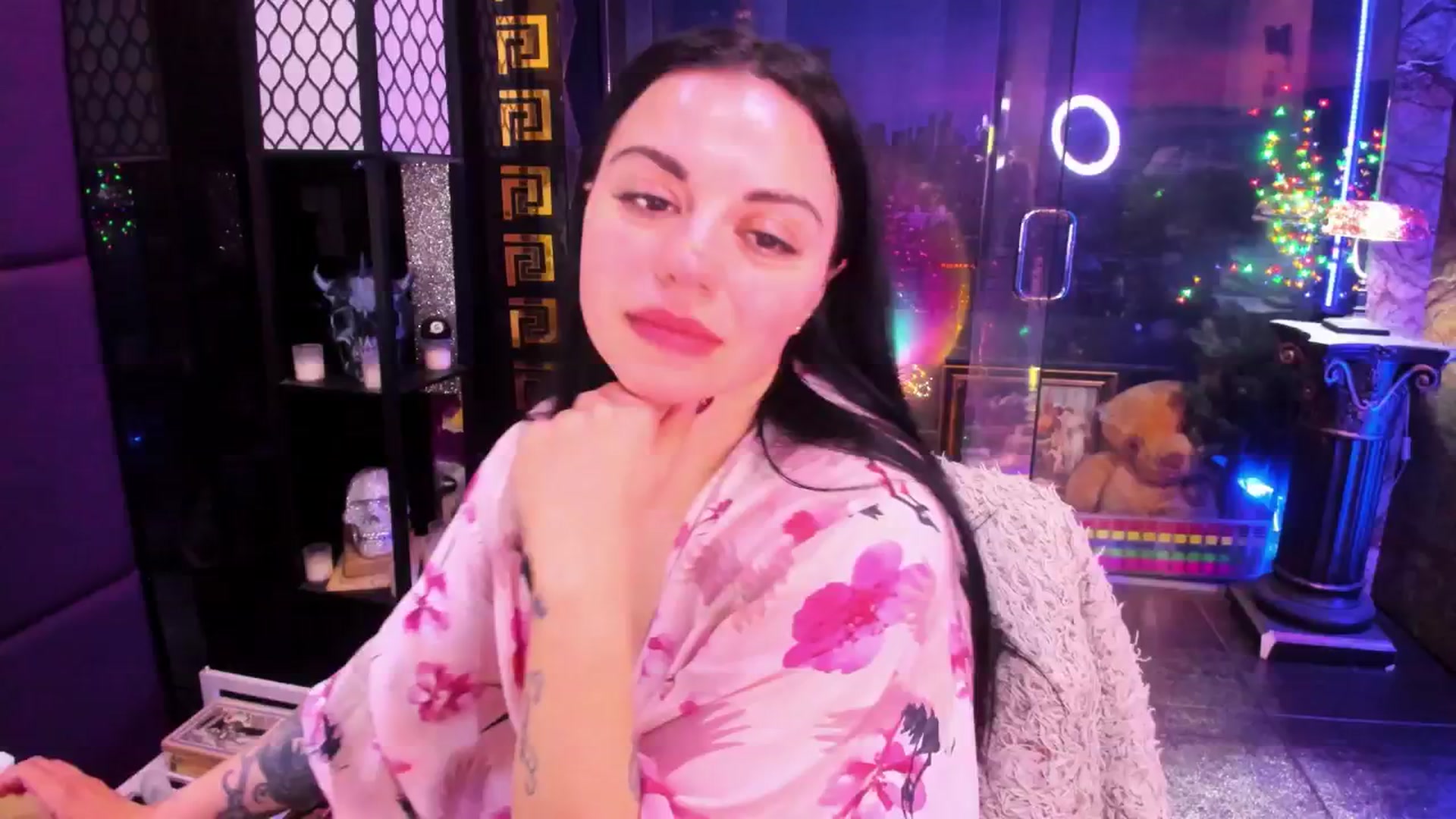 Gallery image thumbnail from sunn_o's myfreecams stream on, 04/25/2026, 14:24 image 19 of 20