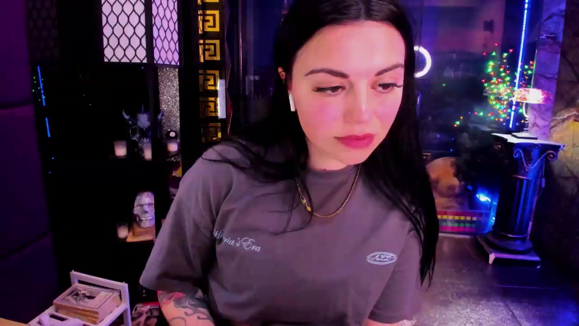 Gallery image thumbnail from sunn_o's myfreecams stream on, 05/09/2026, 14:07 image 8 of 20