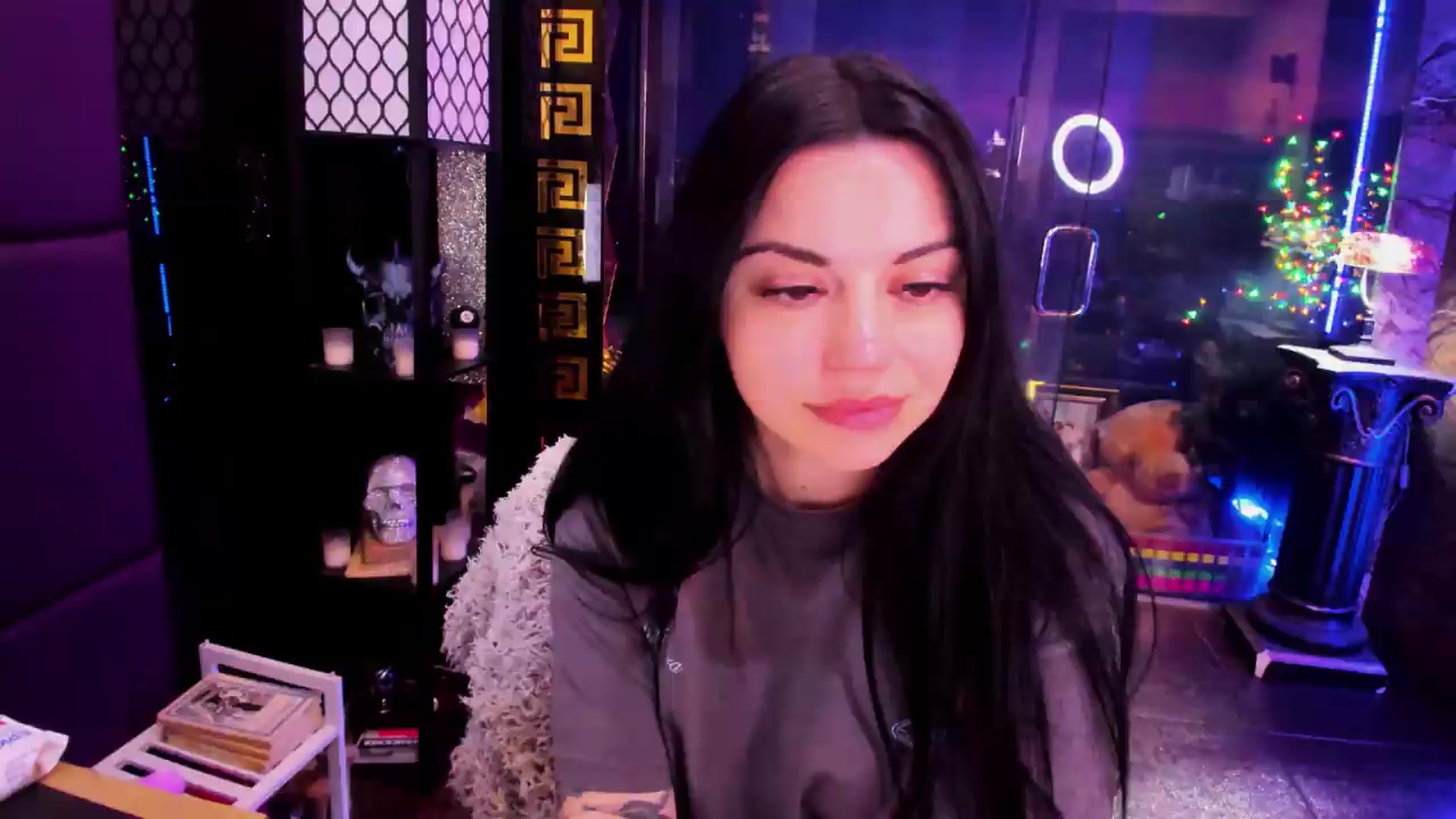 Gallery image thumbnail from sunn_o's myfreecams stream on, 05/17/2026, 11:54 image 5 of 20