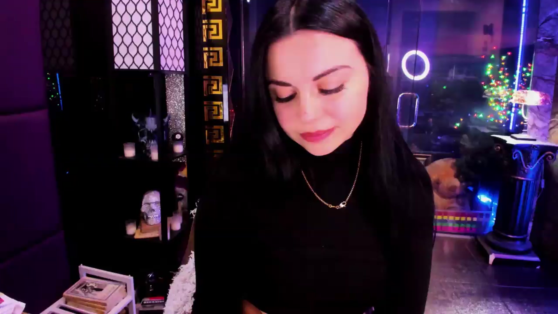 Gallery image thumbnail from sunn_o's myfreecams stream on, 05/19/2026, 10:15 image 13 of 20
