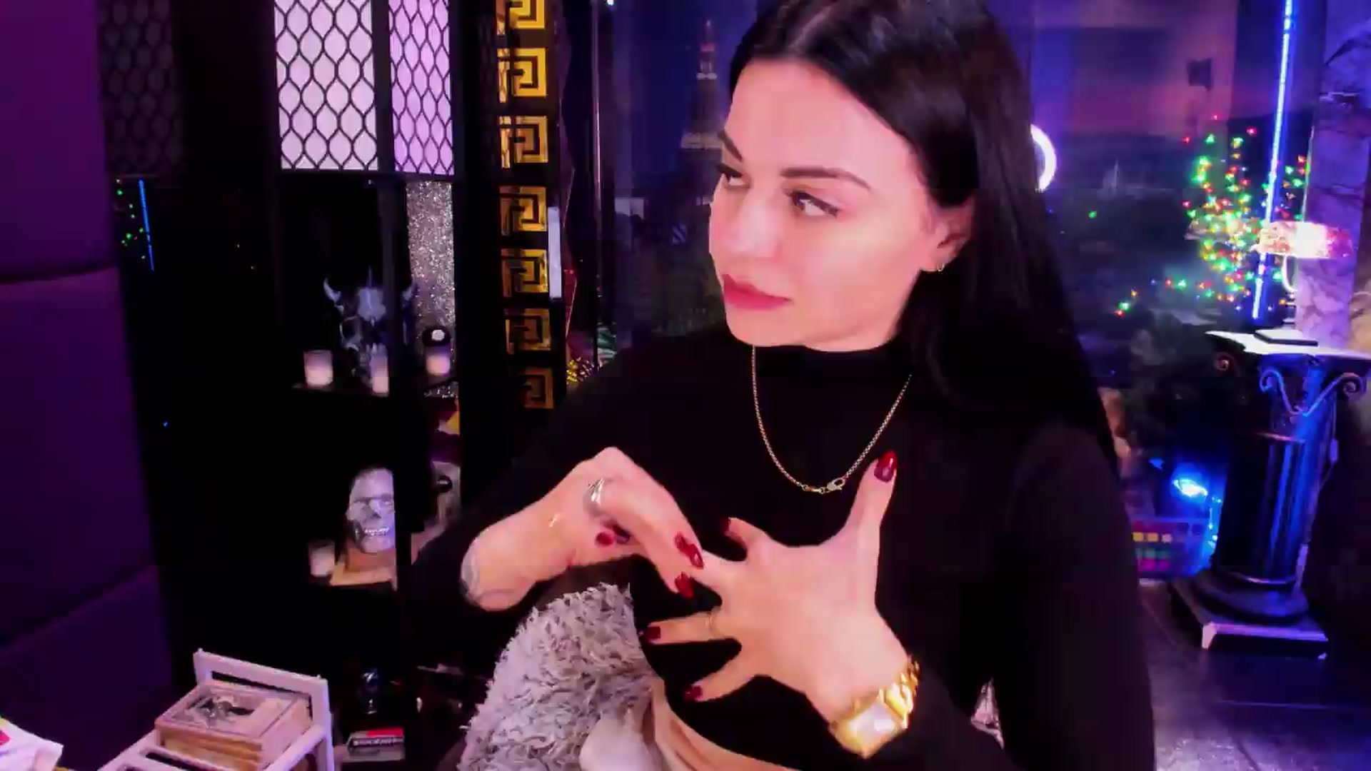 Gallery image thumbnail from sunn_o's myfreecams stream on, 05/19/2026, 10:15 image 19 of 20