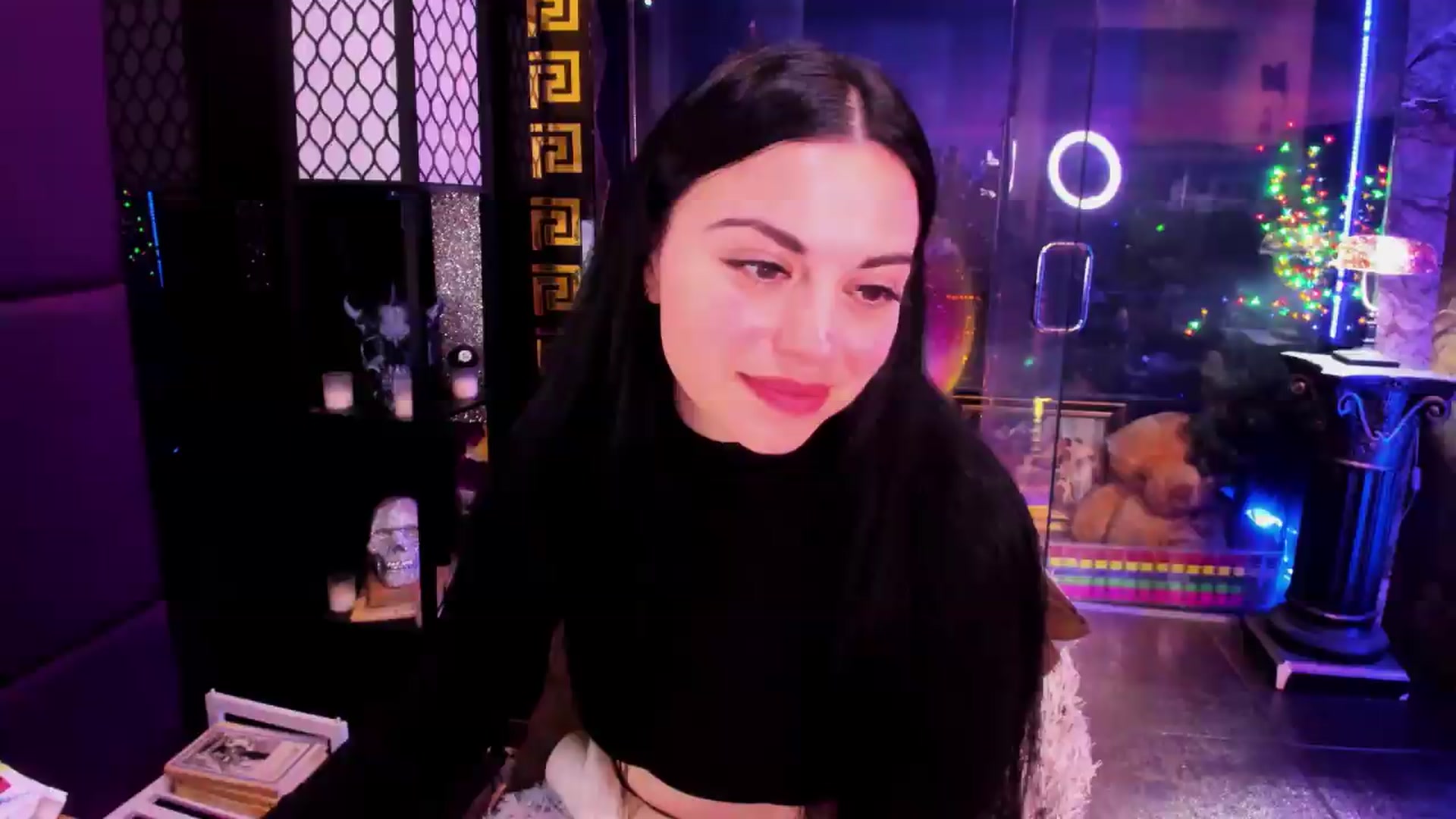 Gallery image thumbnail from sunn_o's myfreecams stream on, 05/19/2026, 10:53 image 4 of 20
