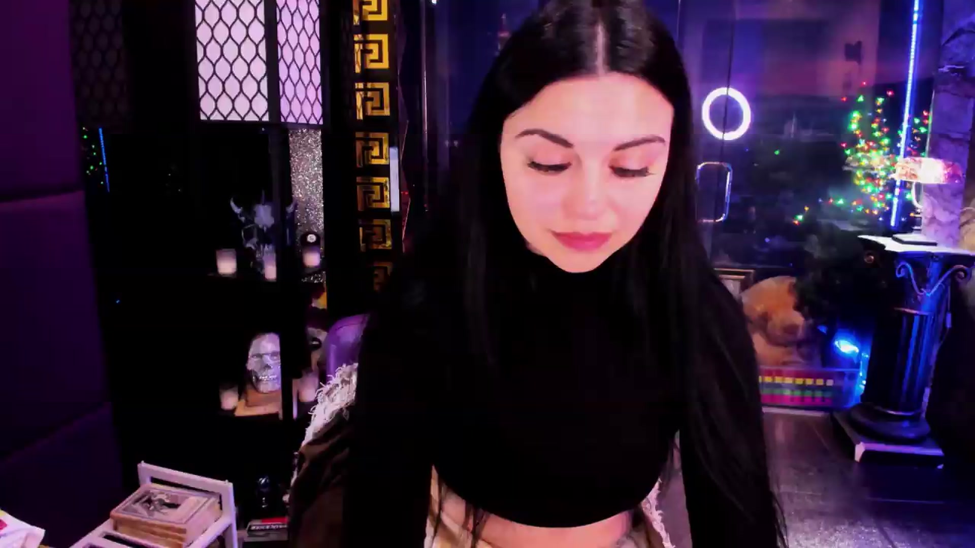Gallery image thumbnail from sunn_o's myfreecams stream on, 05/19/2026, 10:53 image 12 of 20