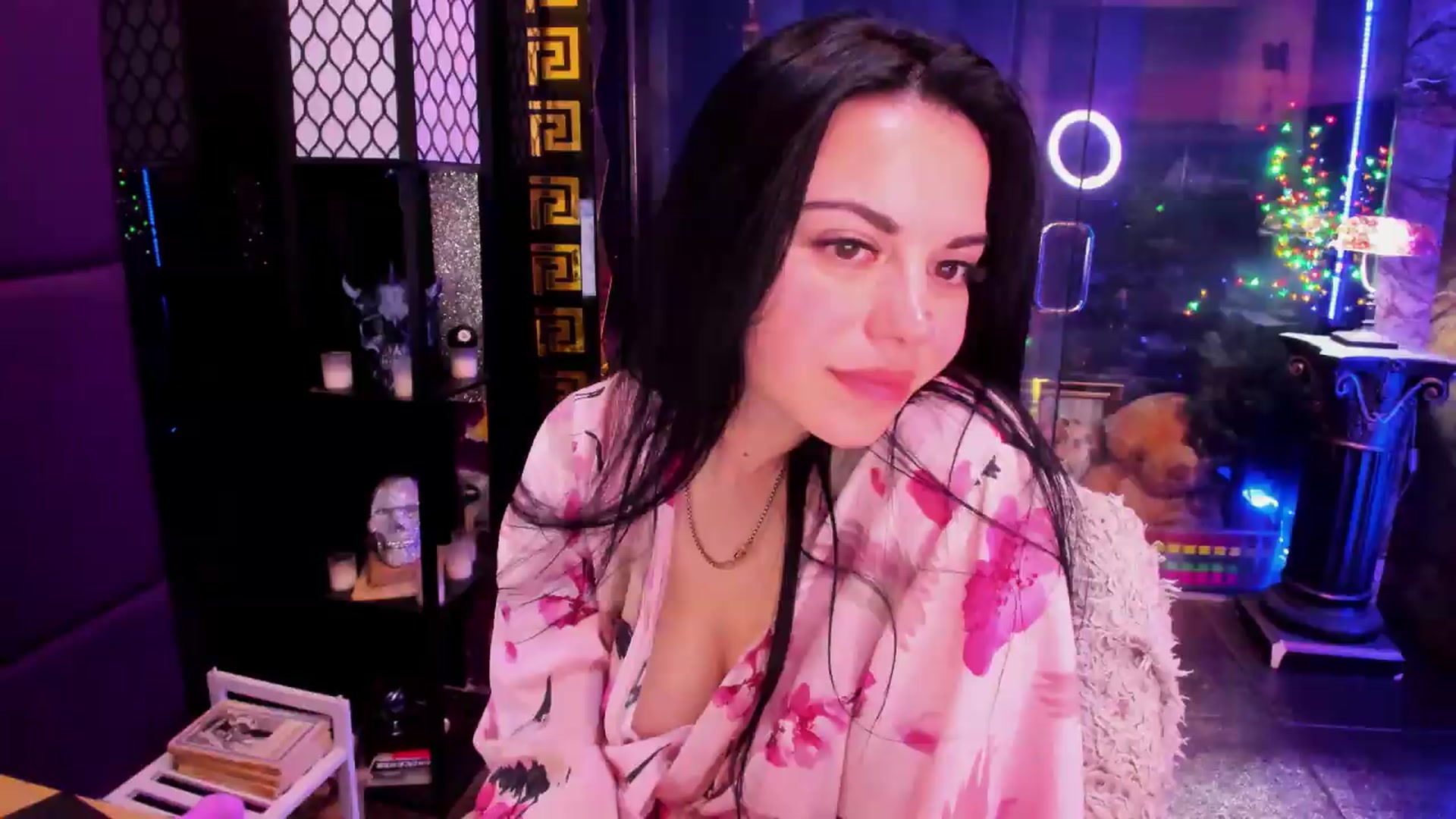 Gallery image thumbnail from sunn_o's myfreecams stream on, 05/22/2026, 10:55 image 14 of 20