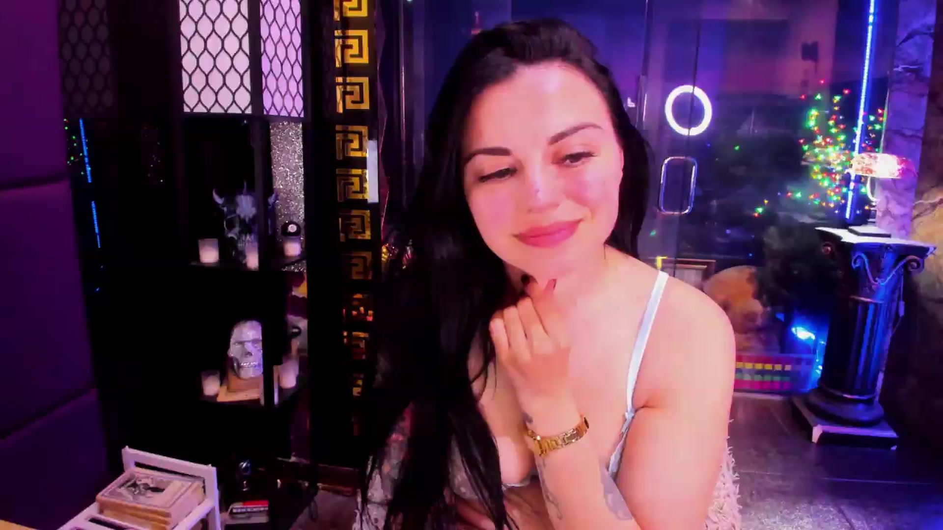 Gallery image thumbnail from sunn_o's myfreecams stream on, 05/23/2026, 13:46 image 16 of 20
