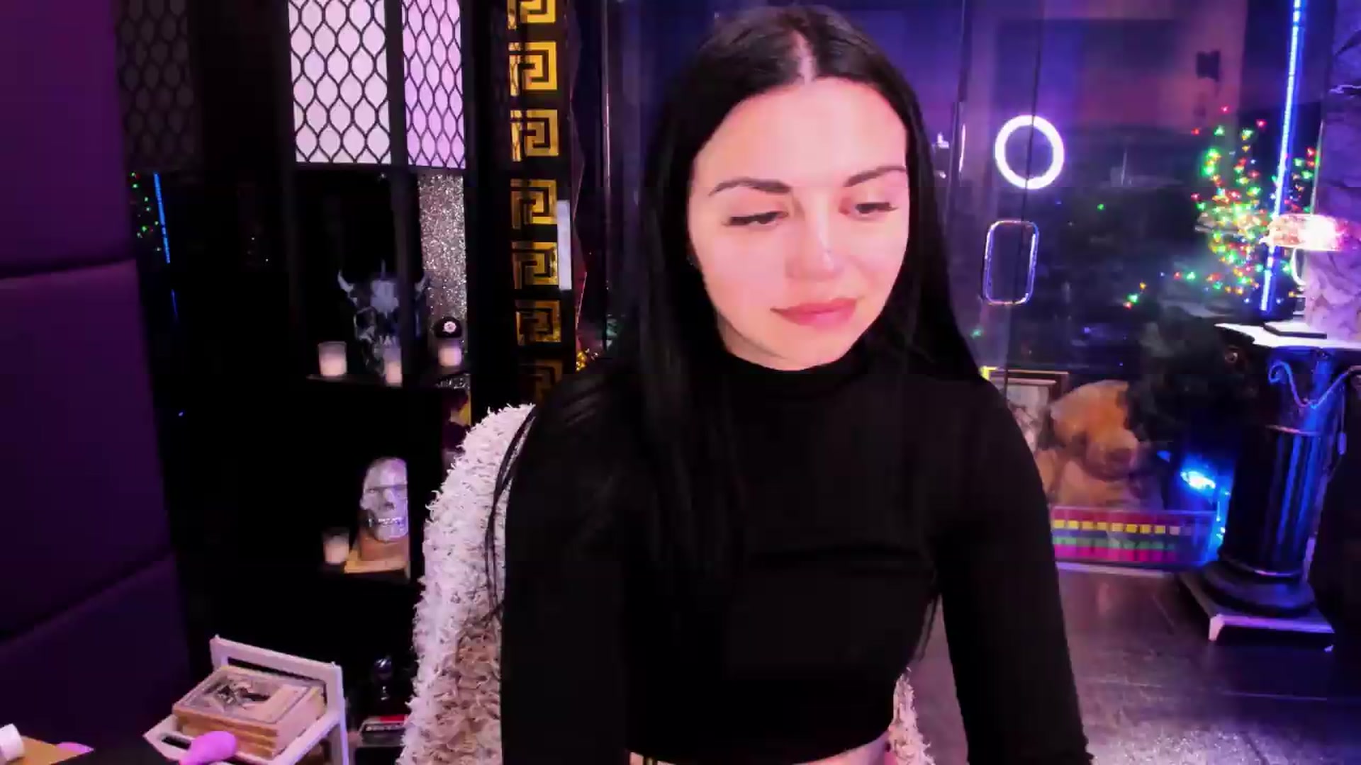 Gallery image thumbnail from sunn_o's myfreecams stream on, 05/25/2026, 12:28 image 12 of 20