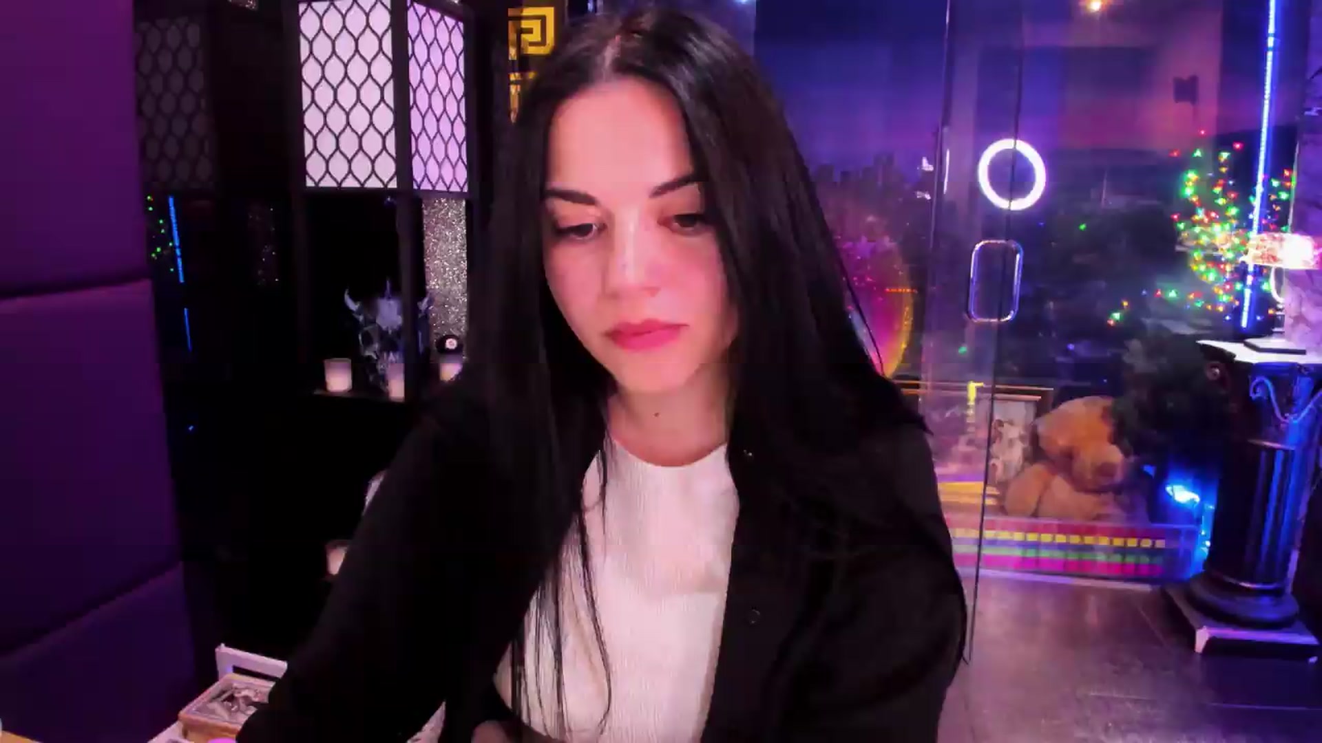 Gallery image thumbnail from sunn_o's myfreecams stream on, 05/26/2026, 11:34 image 7 of 20