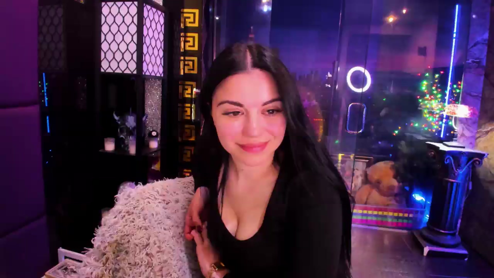 Gallery image thumbnail from sunn_o's myfreecams stream on, 05/29/2026, 08:43 image 12 of 20