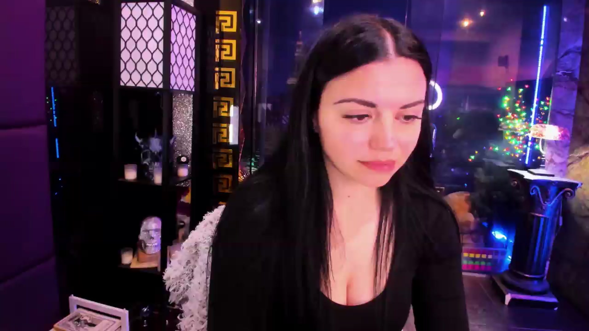 Gallery image thumbnail from sunn_o's myfreecams stream on, 05/29/2026, 08:43 image 9 of 20