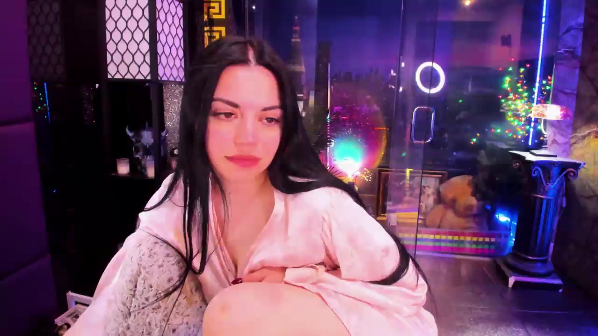 Gallery image thumbnail from sunn_o's myfreecams stream on, 05/29/2026, 10:56 image 15 of 20