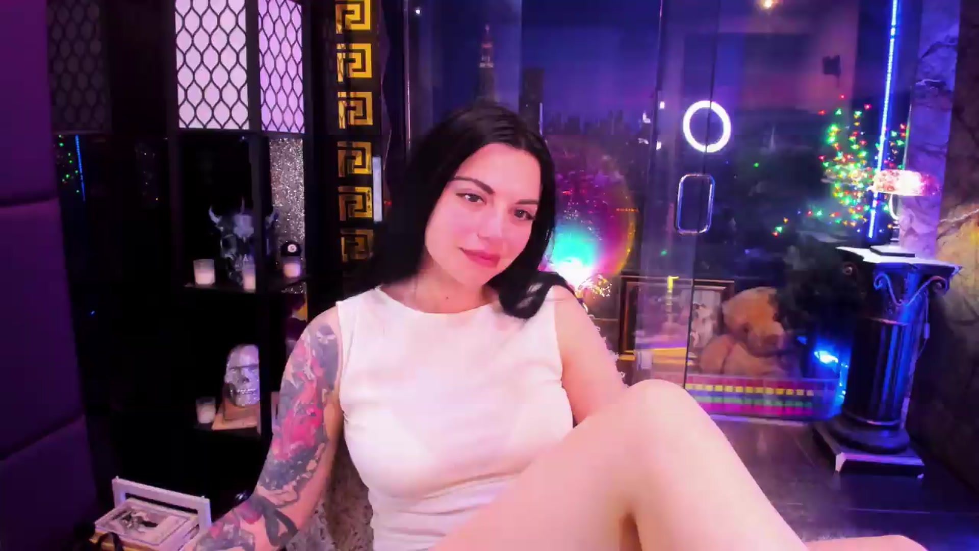 Gallery image thumbnail from sunn_o's myfreecams stream on, 05/30/2026, 11:54 image 12 of 20