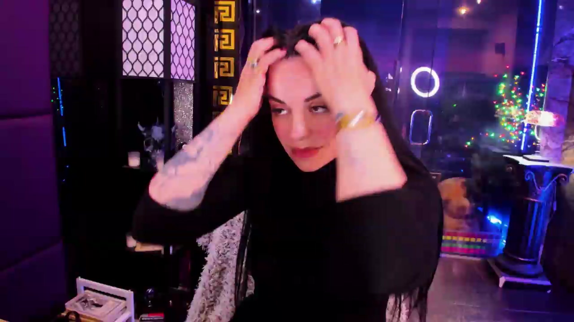 Gallery image thumbnail from sunn_o's myfreecams stream on, 05/31/2026, 11:02 image 15 of 20