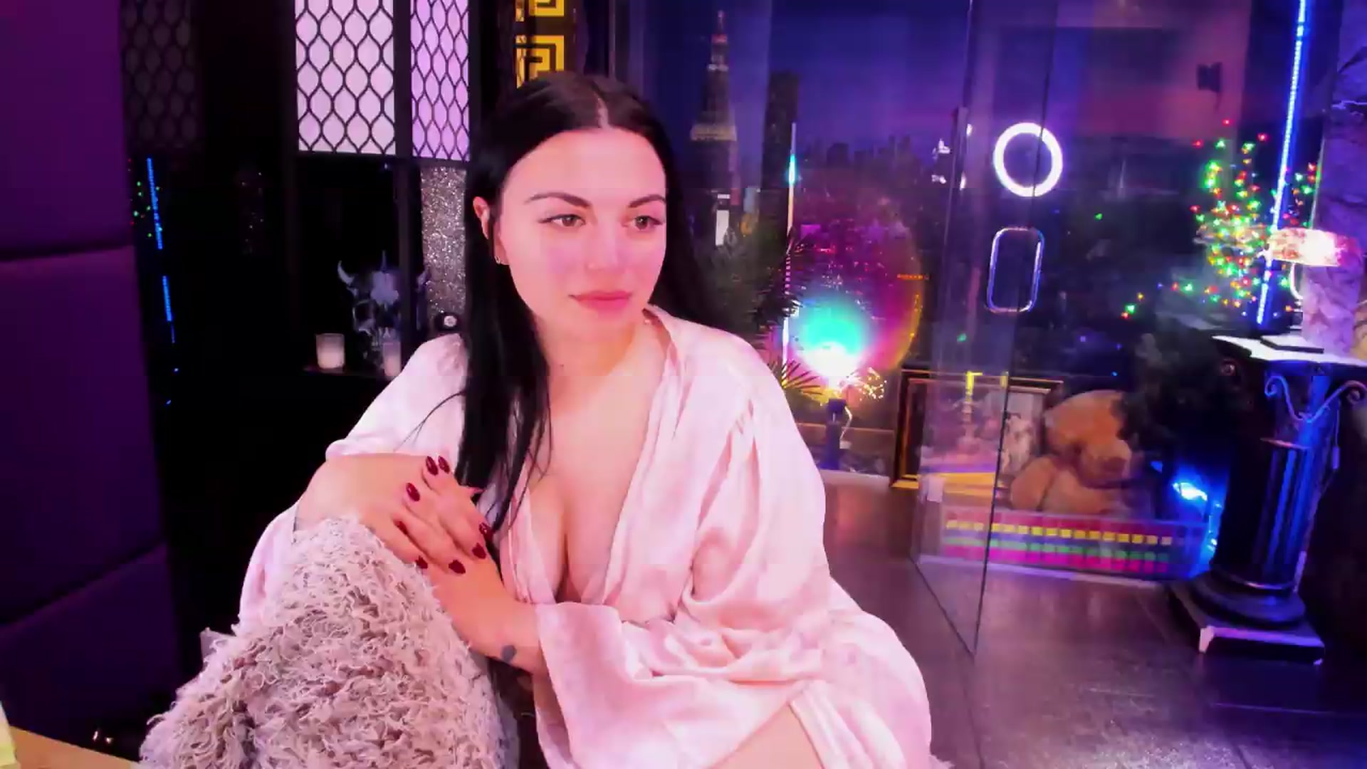 Gallery image thumbnail from sunn_o's myfreecams stream on, 05/31/2026, 11:52 image 10 of 20