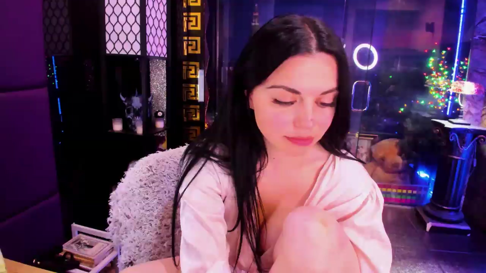 Gallery image thumbnail from sunn_o's myfreecams stream on, 05/31/2026, 11:52 image 6 of 20