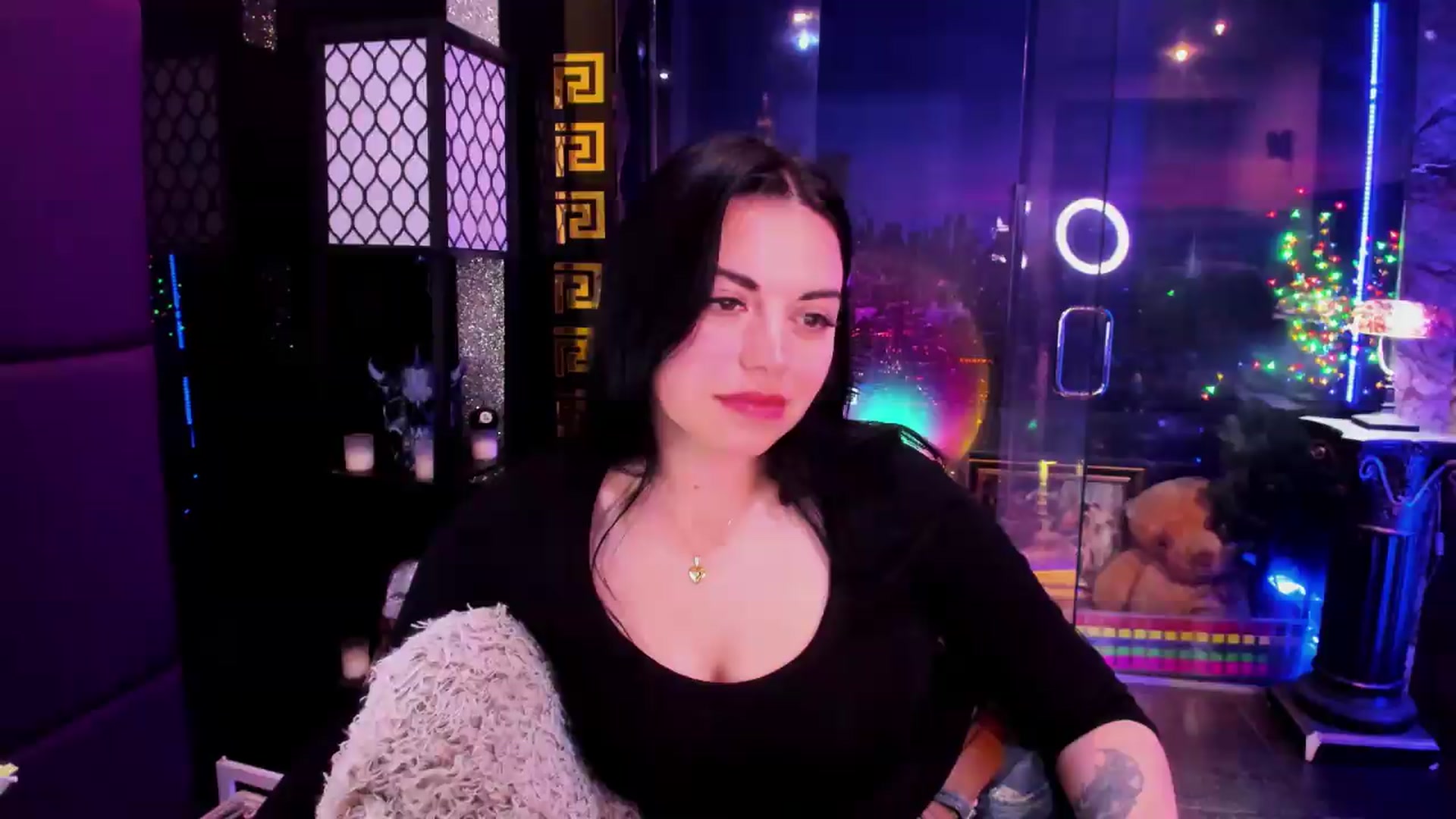 Gallery image thumbnail from sunn_o's myfreecams stream on, 06/02/2026, 12:11 image 15 of 20