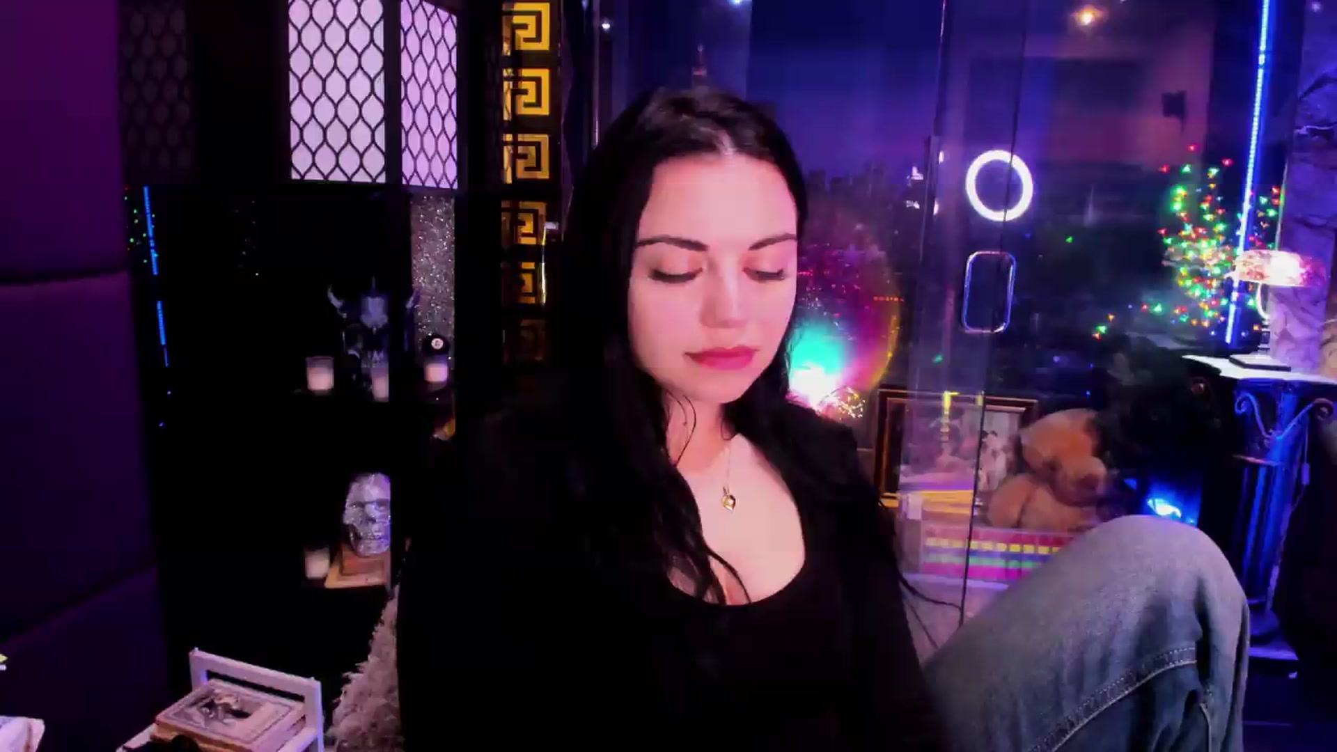 Gallery image thumbnail from sunn_o's myfreecams stream on, 06/02/2026, 12:11 image 18 of 20