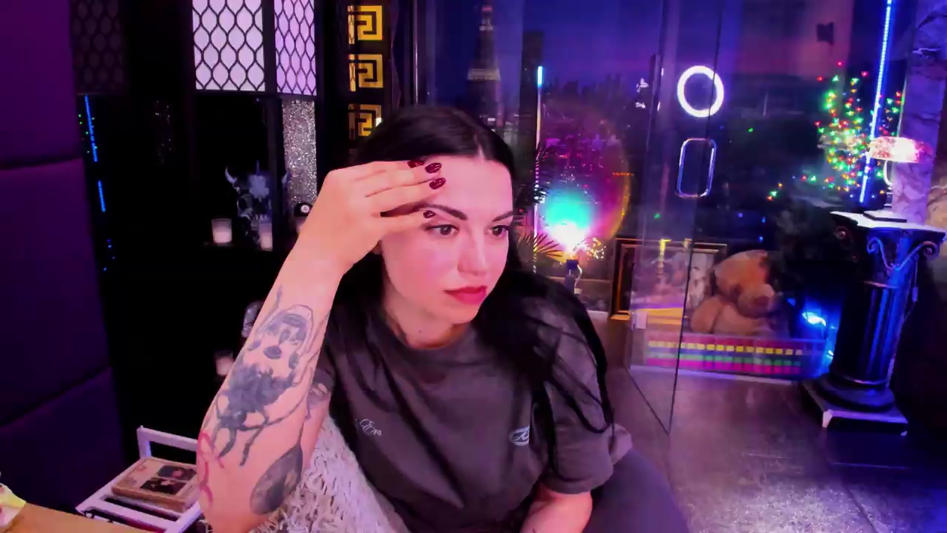 Gallery image thumbnail from sunn_o's myfreecams stream on, 06/06/2026, 12:11 image 15 of 20