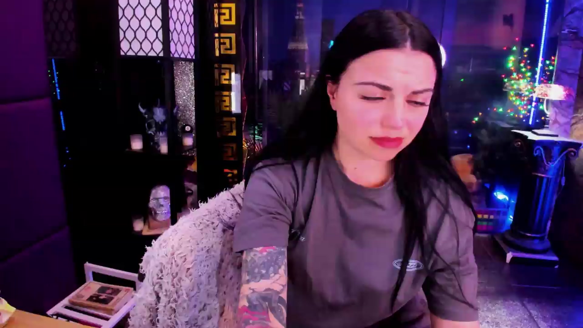 Gallery image thumbnail from sunn_o's myfreecams stream on, 06/06/2026, 12:11 image 16 of 20