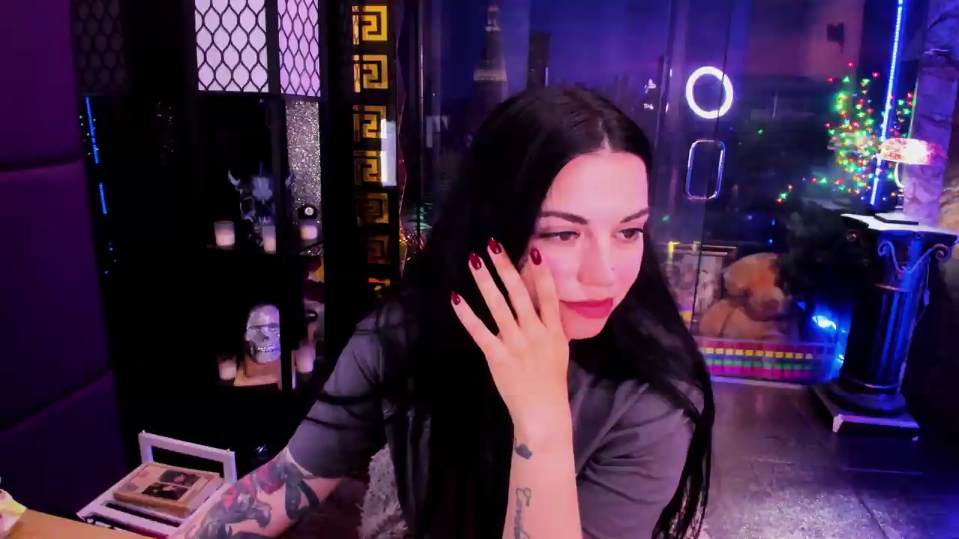Gallery image thumbnail from sunn_o's myfreecams stream on, 06/06/2026, 12:11 image 13 of 20