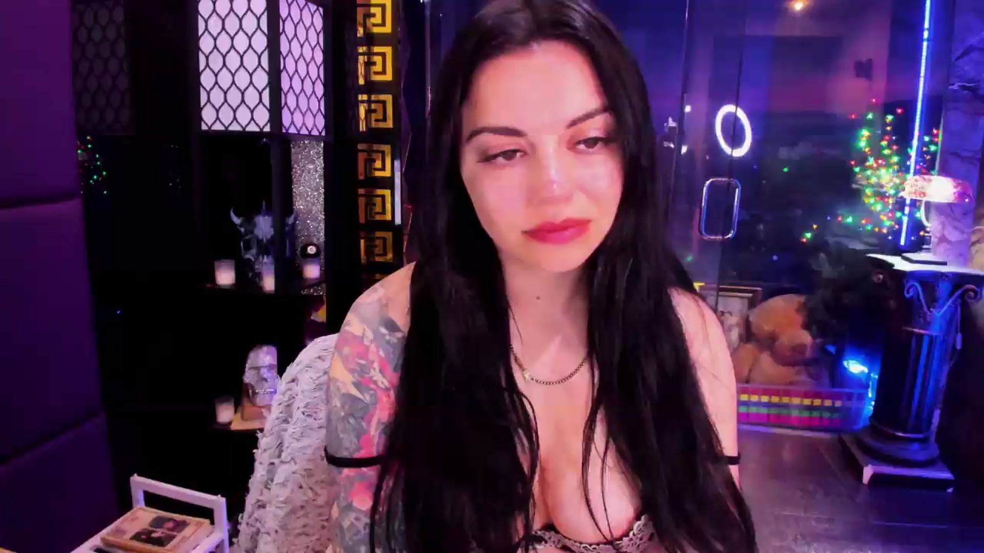 Gallery image thumbnail from sunn_o's myfreecams stream on, 06/12/2026, 11:14 image 1 of 20
