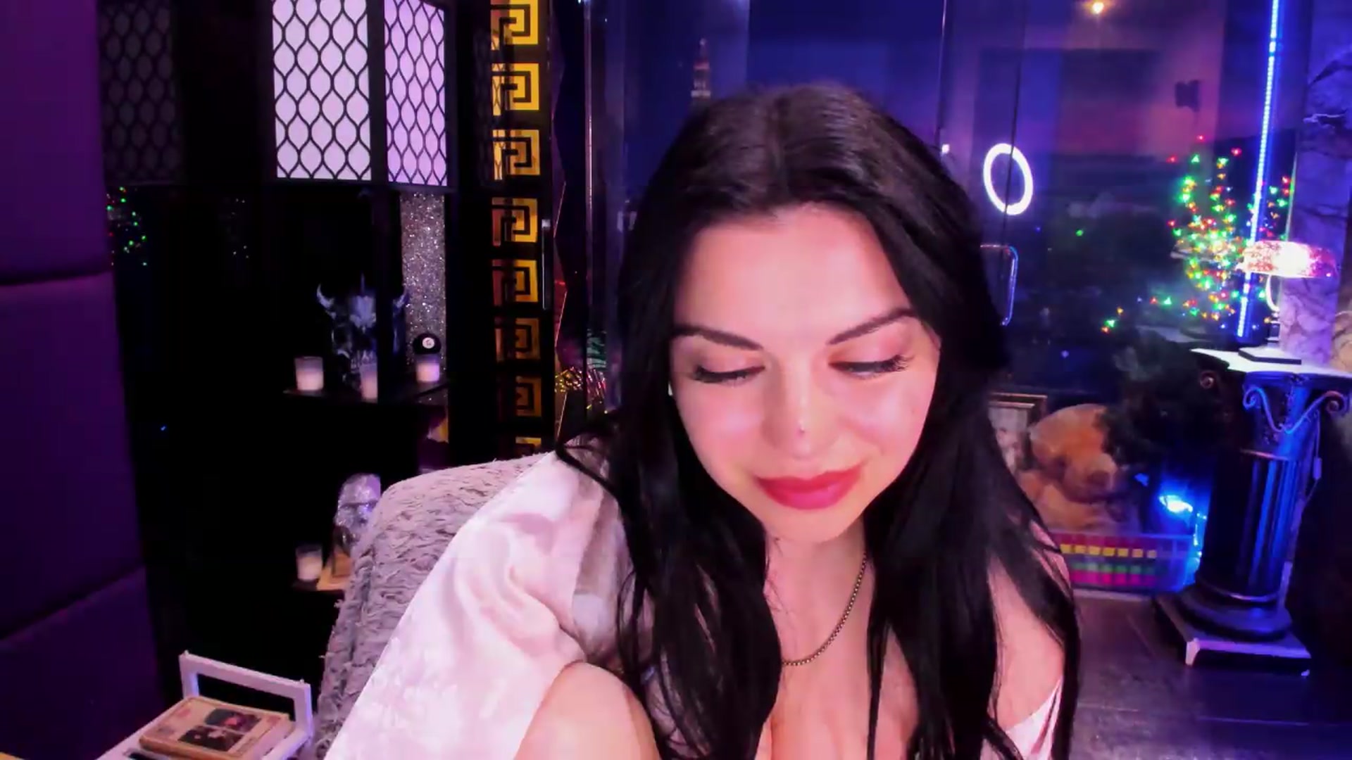 Gallery image thumbnail from sunn_o's myfreecams stream on, 06/12/2026, 11:14 image 6 of 20