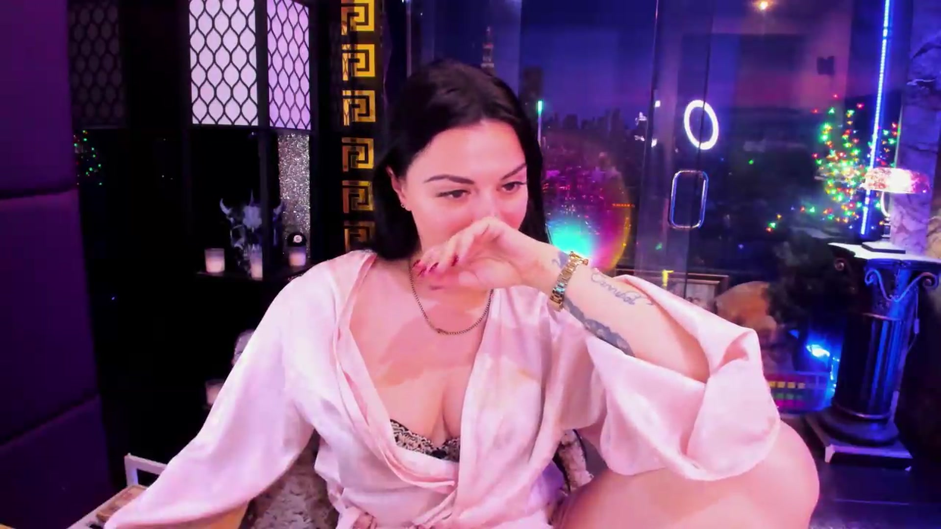 Gallery image thumbnail from sunn_o's myfreecams stream on, 06/12/2026, 11:14 image 15 of 20