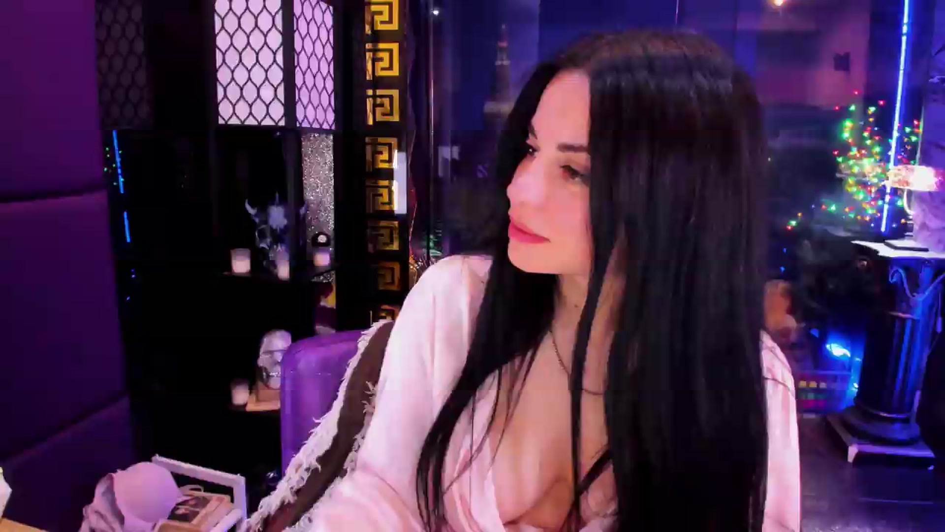 Gallery image thumbnail from sunn_o's myfreecams stream on, 06/14/2026, 11:08 image 4 of 20