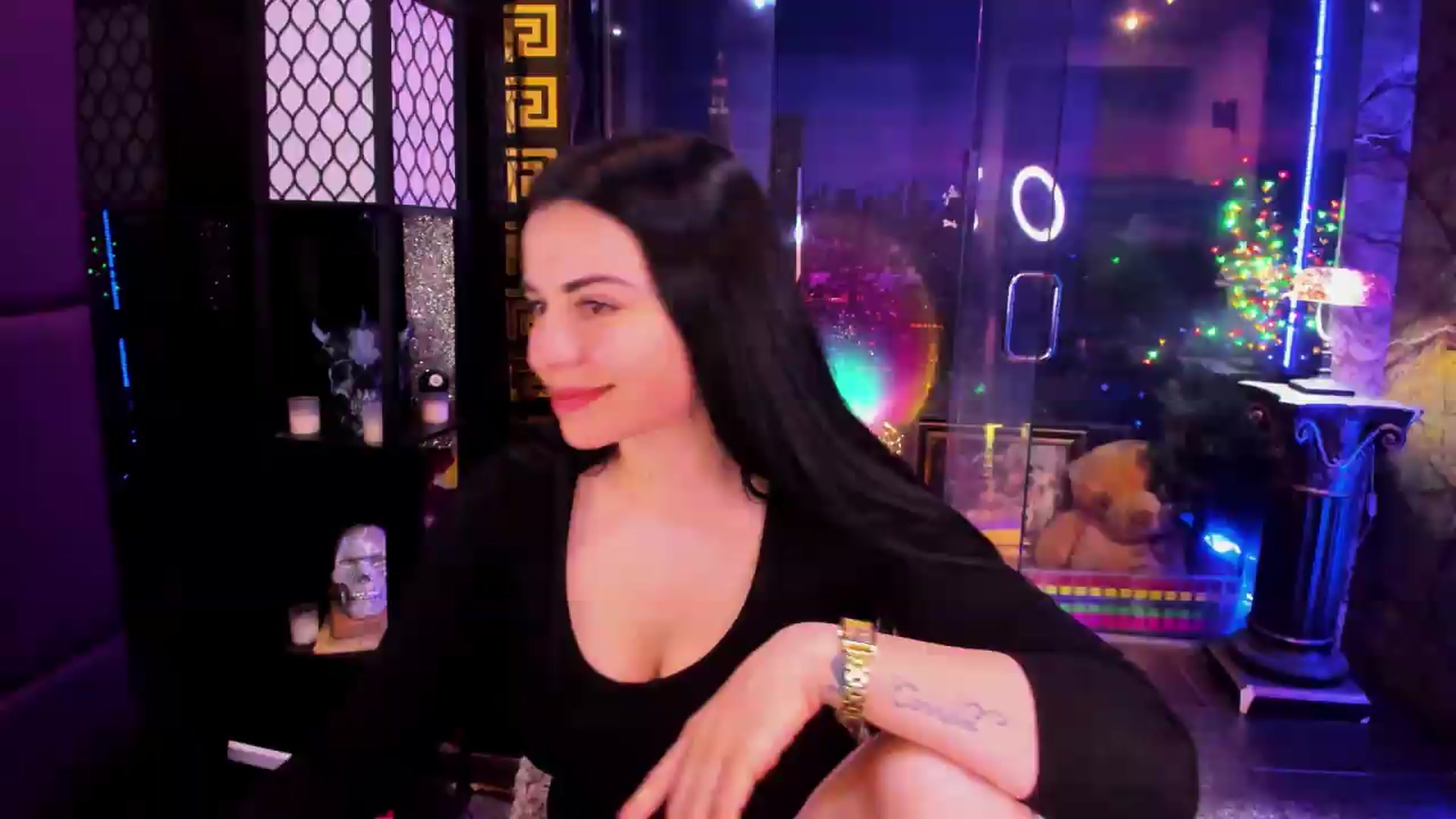 Gallery image thumbnail from sunn_o's myfreecams stream on, 06/15/2026, 11:58 image 14 of 20