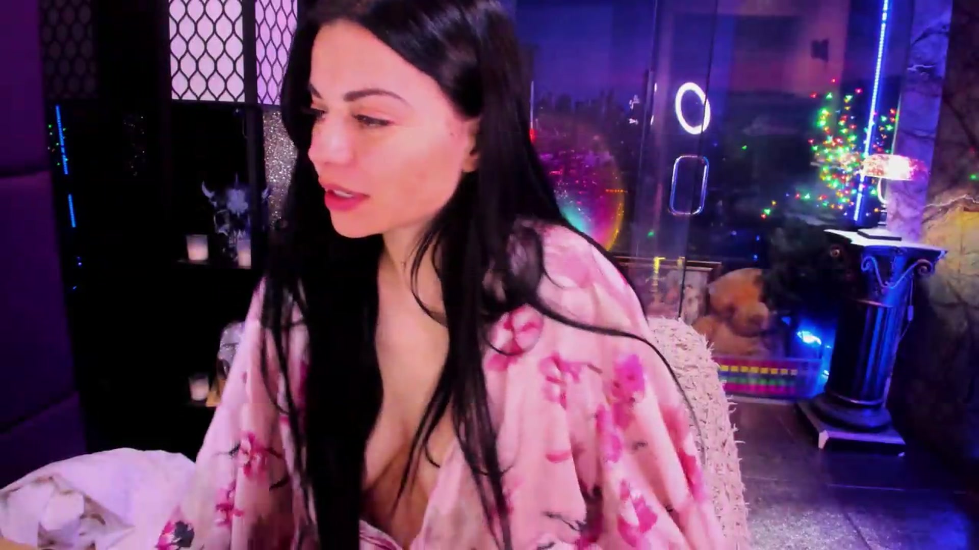 Gallery image thumbnail from sunn_o's myfreecams stream on, 06/20/2026, 13:55 image 15 of 20