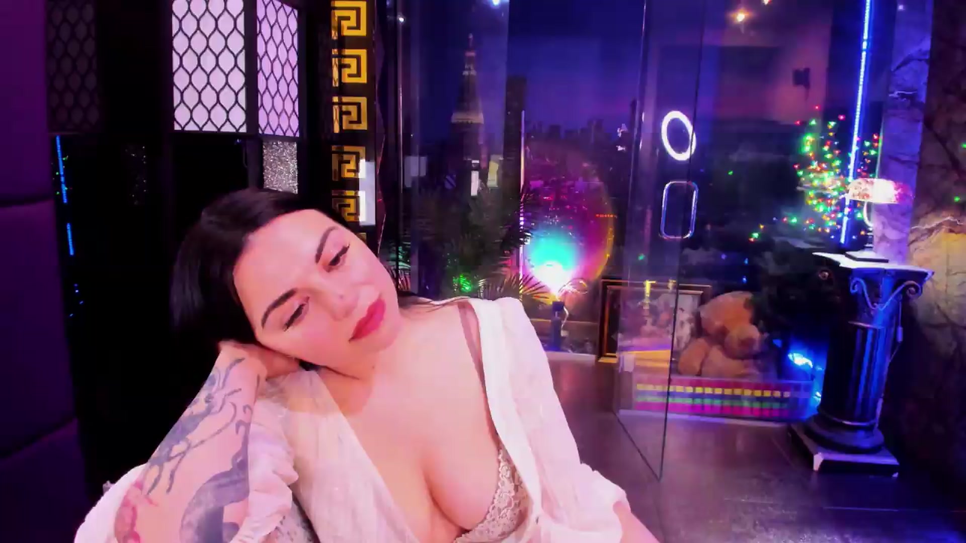 Gallery image thumbnail from sunn_o's myfreecams stream on, 06/21/2026, 13:32 image 3 of 20