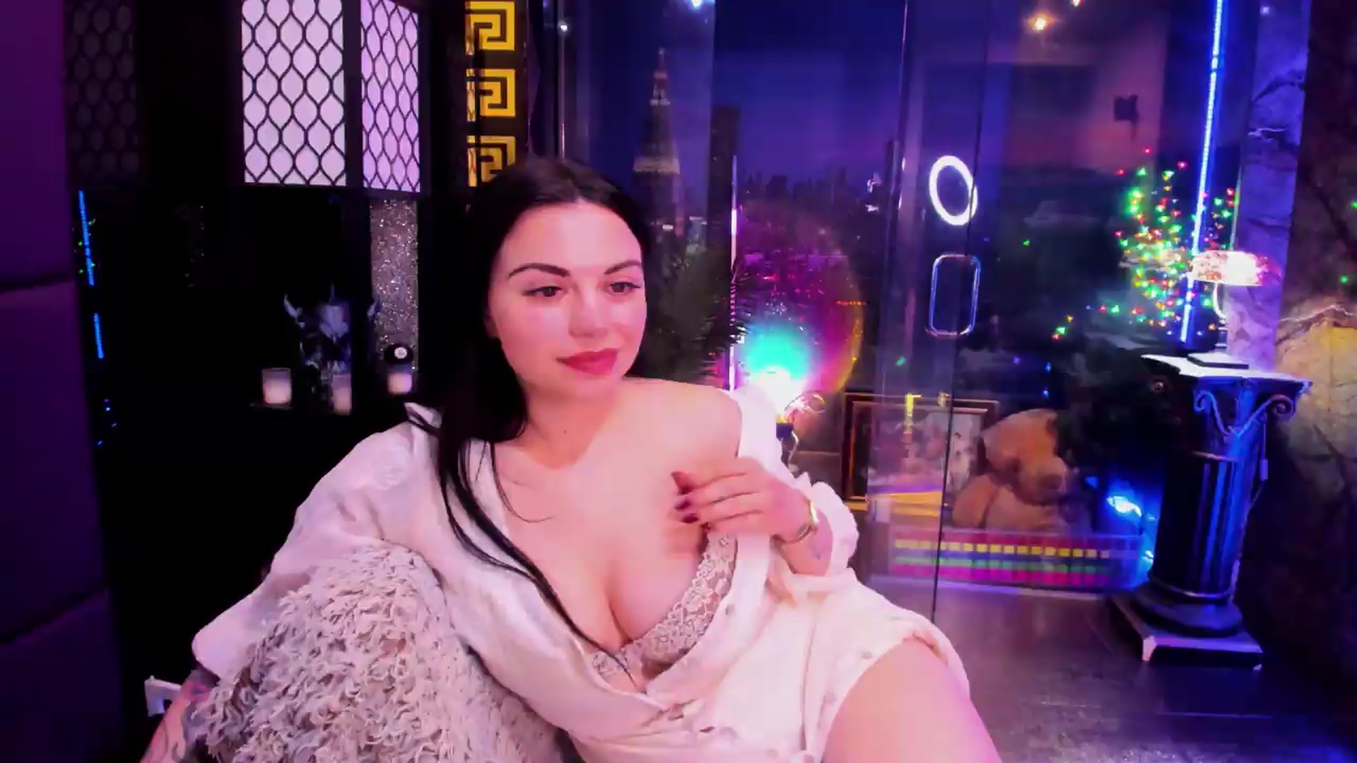 Gallery image thumbnail from sunn_o's myfreecams stream on, 06/21/2026, 13:32 image 9 of 20