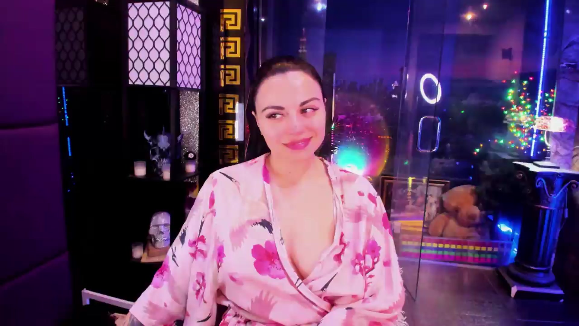 Gallery image thumbnail from sunn_o's myfreecams stream on, 06/22/2026, 10:51 image 4 of 20