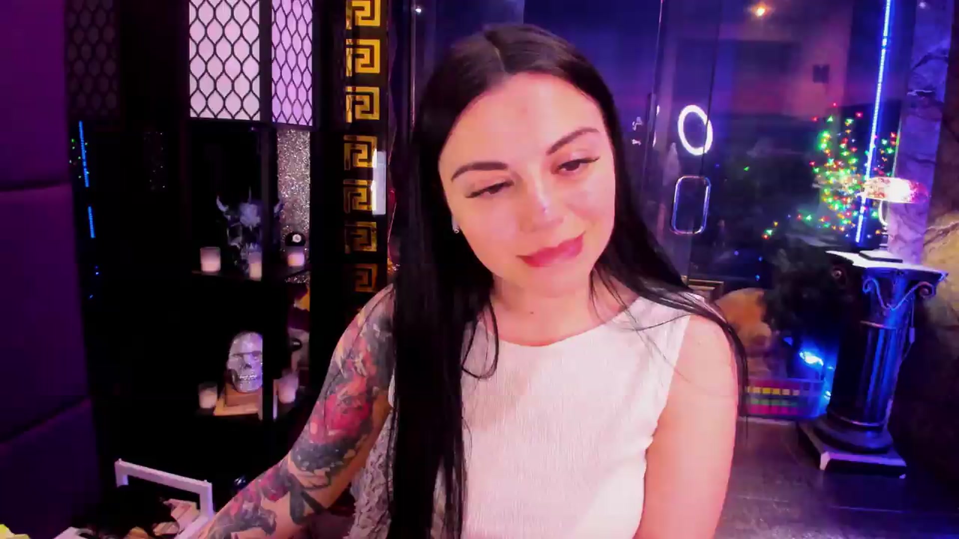 Gallery image thumbnail from sunn_o's myfreecams stream on, 06/24/2026, 11:54 image 13 of 20