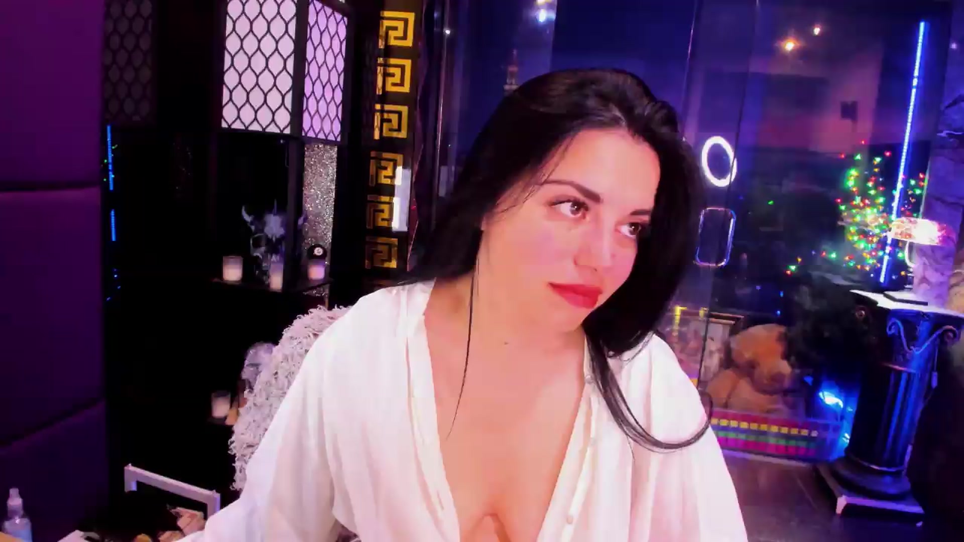 Gallery image thumbnail from sunn_o's myfreecams stream on, 06/26/2026, 10:07 image 1 of 20