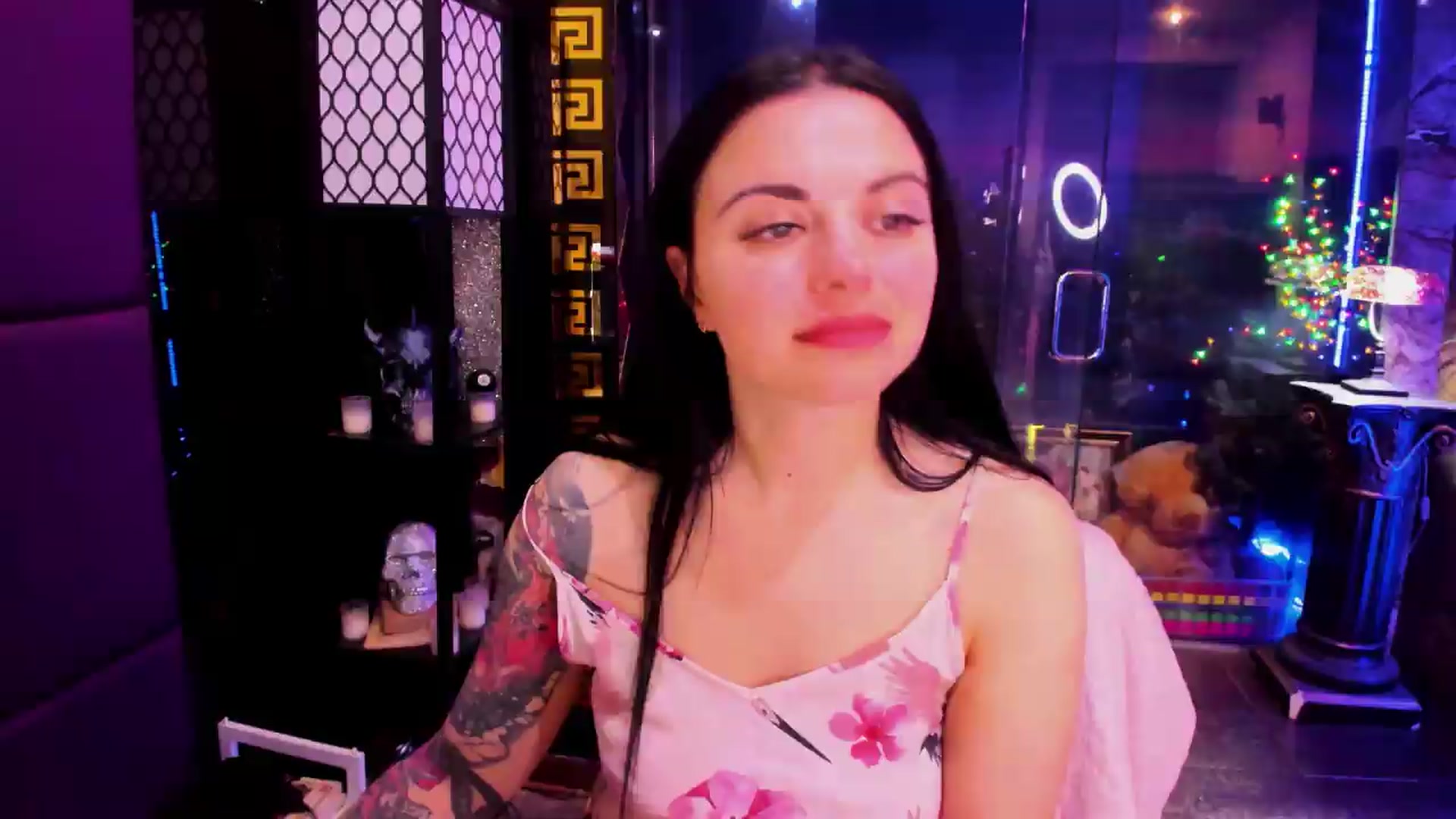 Gallery image thumbnail from sunn_o's myfreecams stream on, 06/27/2026, 10:11 image 18 of 20
