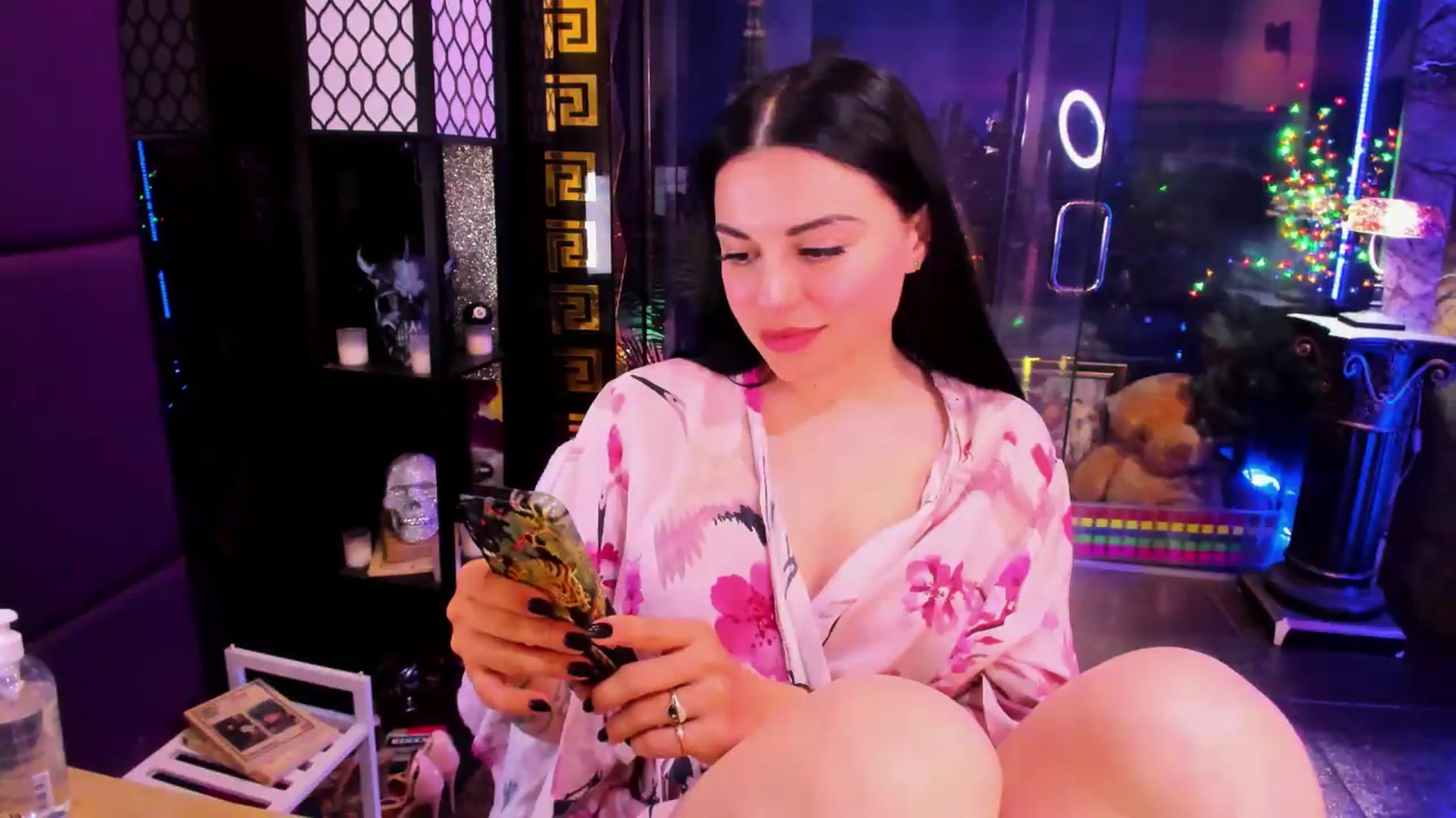Gallery image thumbnail from sunn_o's myfreecams stream on, 07/04/2026, 13:51 image 15 of 20