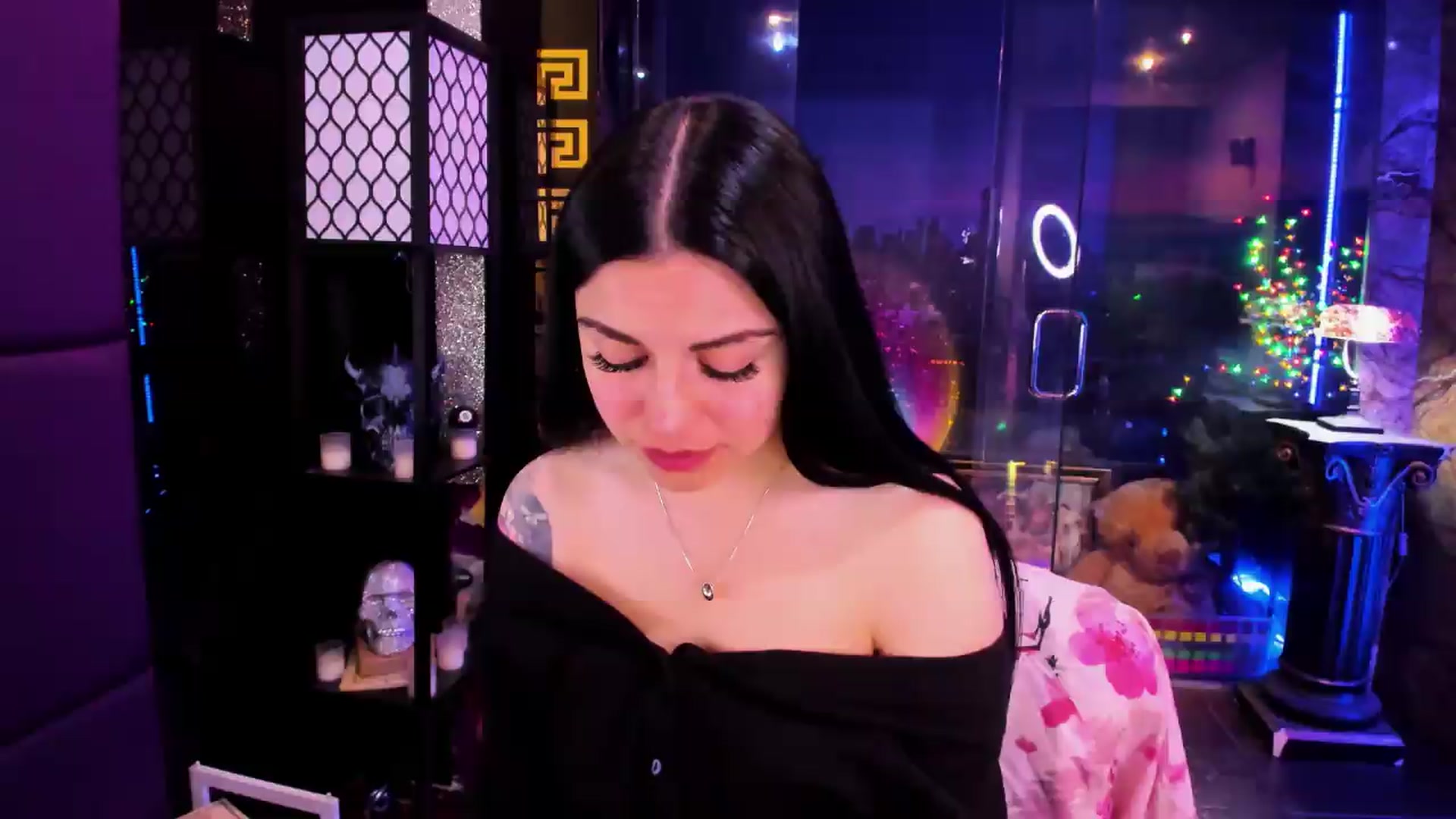 Gallery image thumbnail from sunn_o's myfreecams stream on, 07/05/2026, 11:44 image 9 of 20