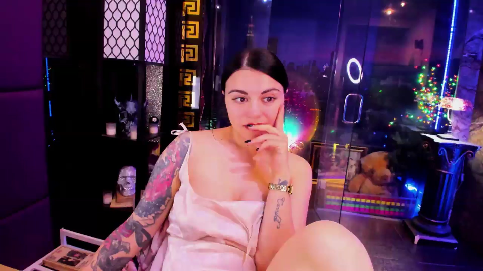 Gallery image thumbnail from sunn_o's myfreecams stream on, 07/13/2026, 12:34 image 18 of 20
