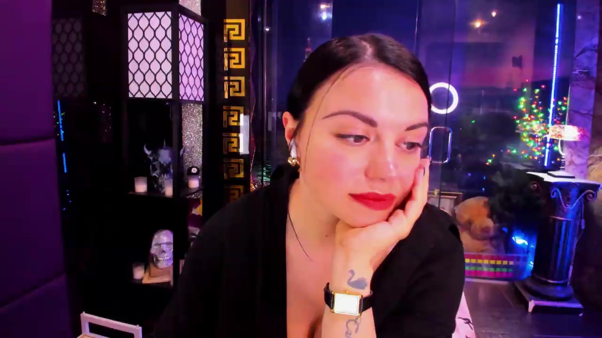 Gallery image thumbnail from sunn_o's myfreecams stream on, 07/15/2026, 10:19 image 11 of 20