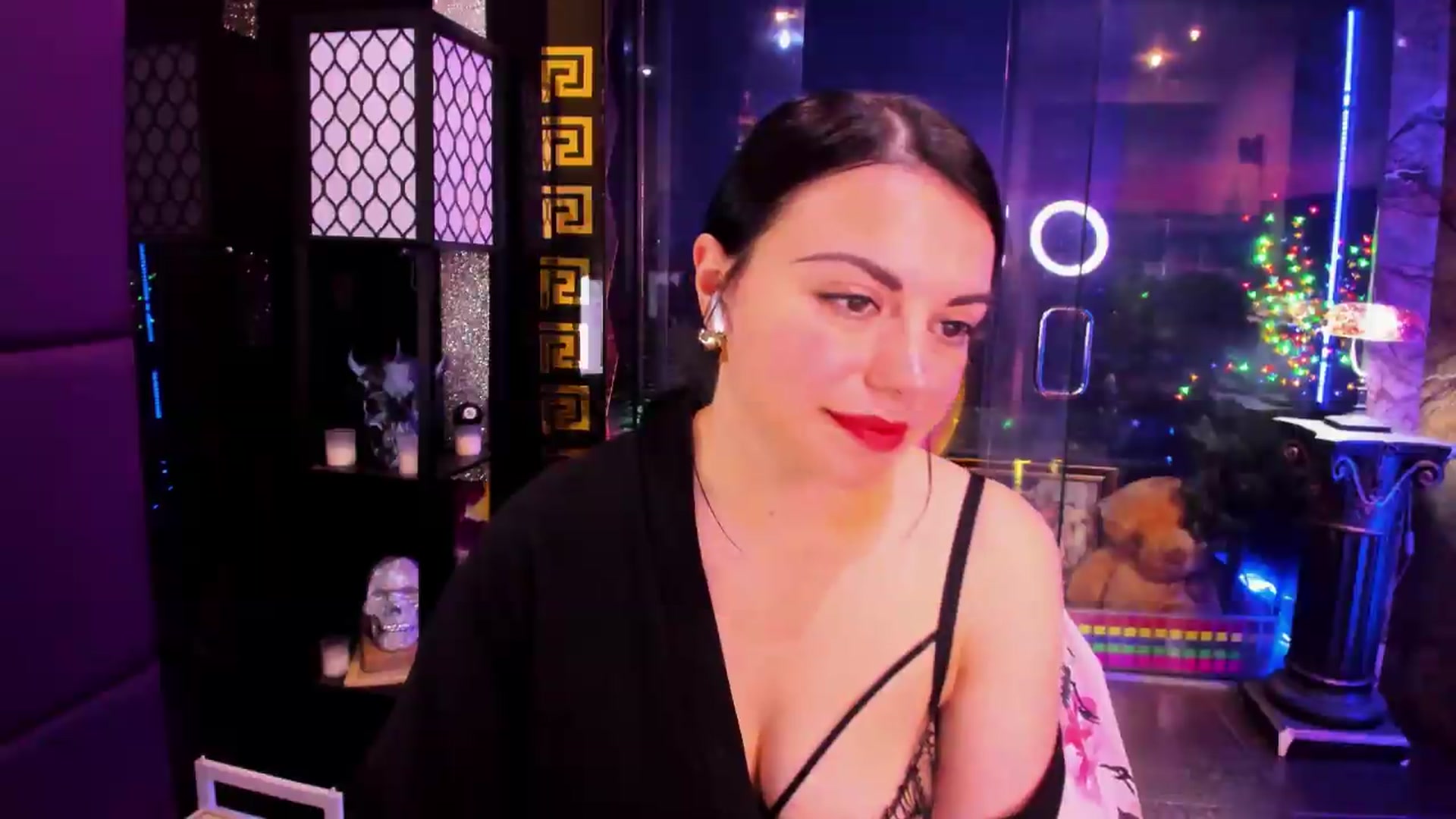 Gallery image thumbnail from sunn_o's myfreecams stream on, 07/15/2026, 10:19 image 12 of 20