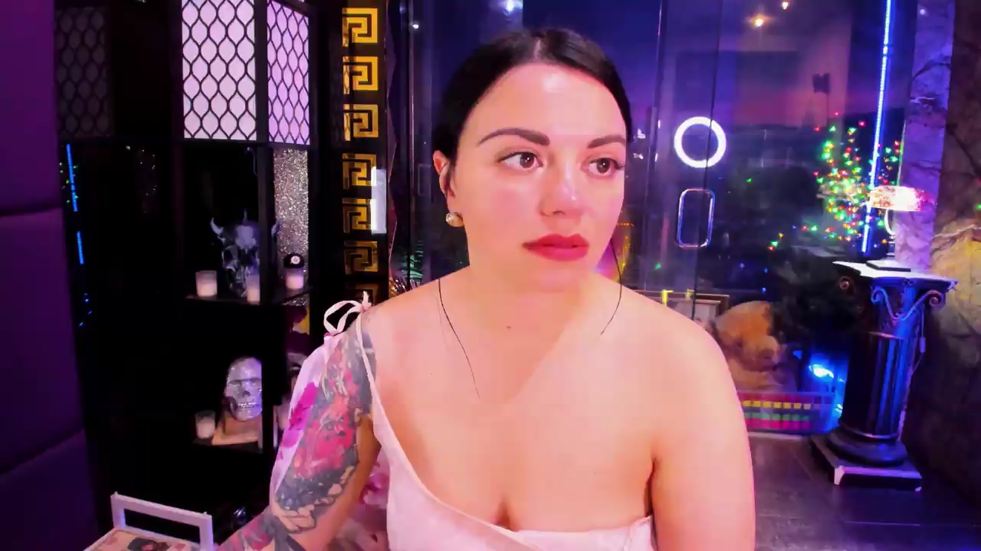 Gallery image thumbnail from sunn_o's myfreecams stream on, 07/16/2026, 11:02 image 18 of 20