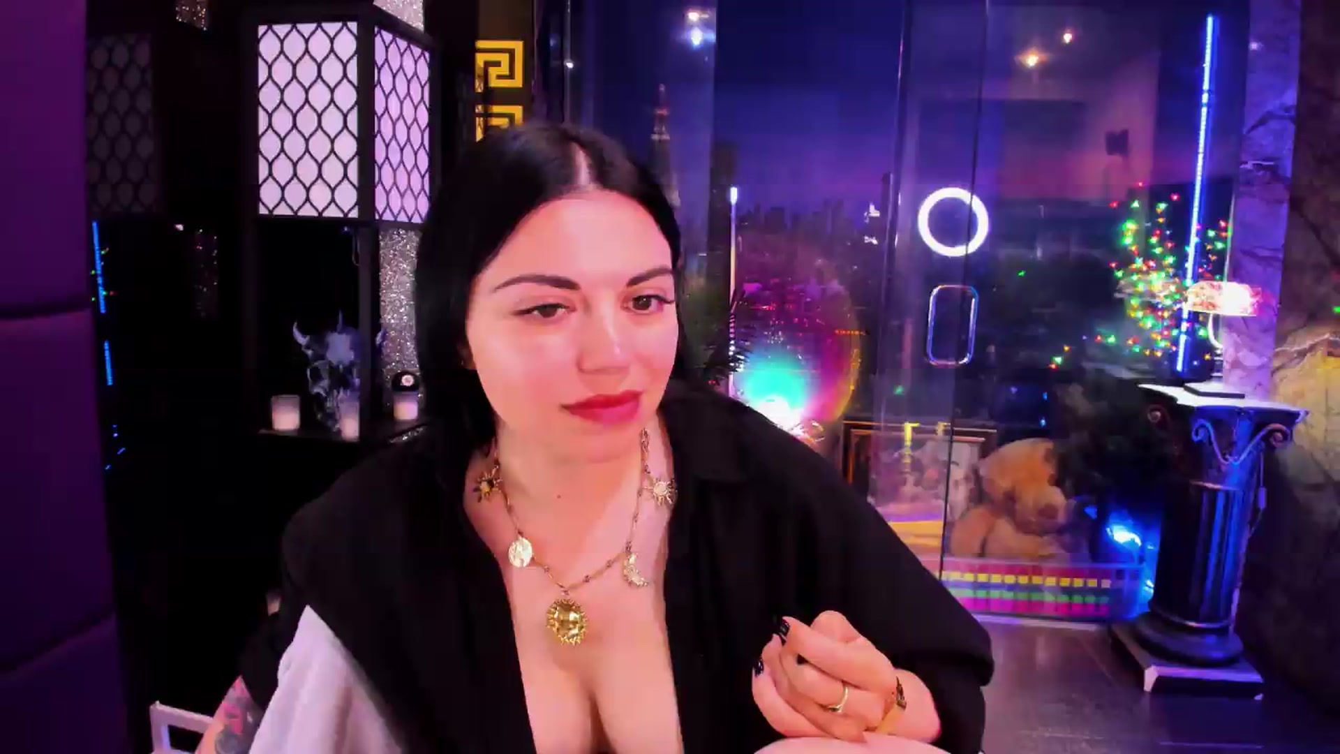 Gallery image thumbnail from sunn_o's myfreecams stream on, 07/20/2026, 10:25 image 18 of 20