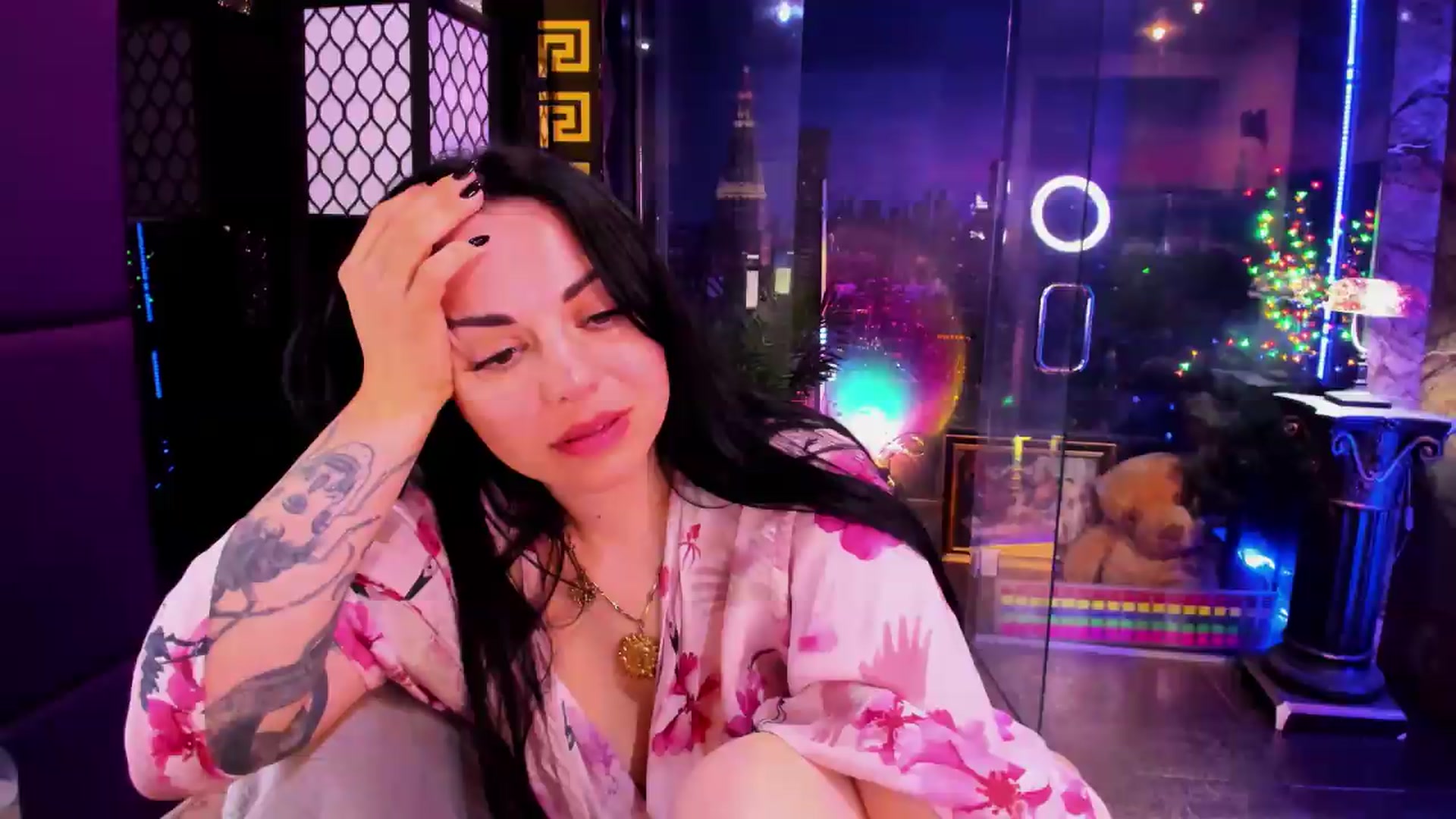 Gallery image thumbnail from sunn_o's myfreecams stream on, 07/20/2026, 12:03 image 6 of 20